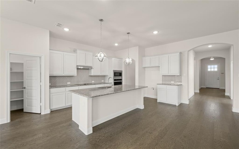 709 Seahawk Street, Joshua, TX 76058, 4 Habitaciones Habitaciones , ,3 BañosBaños,Residential,En Venta,709 Seahawk Street,20966666