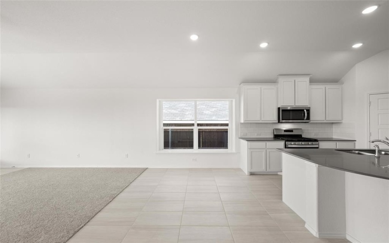 921 Beverly Drive, Cleburne, TX 76033, 3 Bedrooms Bedrooms, ,2 BathroomsBathrooms,Residential,For Sale,921 Beverly Drive,20966700