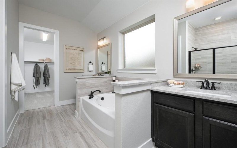 2220 Oak Branch Trail, Midlothian, TX 76065, 4 Habitaciones Habitaciones , ,2 BañosBaños,Residential,En Venta,2220 Oak Branch Trail,20966762