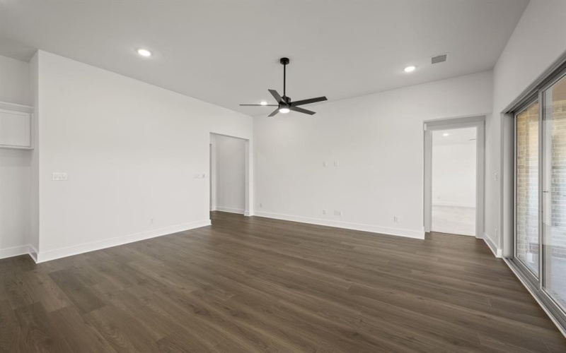 4829 Signal Run, Midlothian, TX 76065, 3 Bedrooms Bedrooms, ,2 BathroomsBathrooms,Residential,For Sale,4829 Signal Run,0,20966776