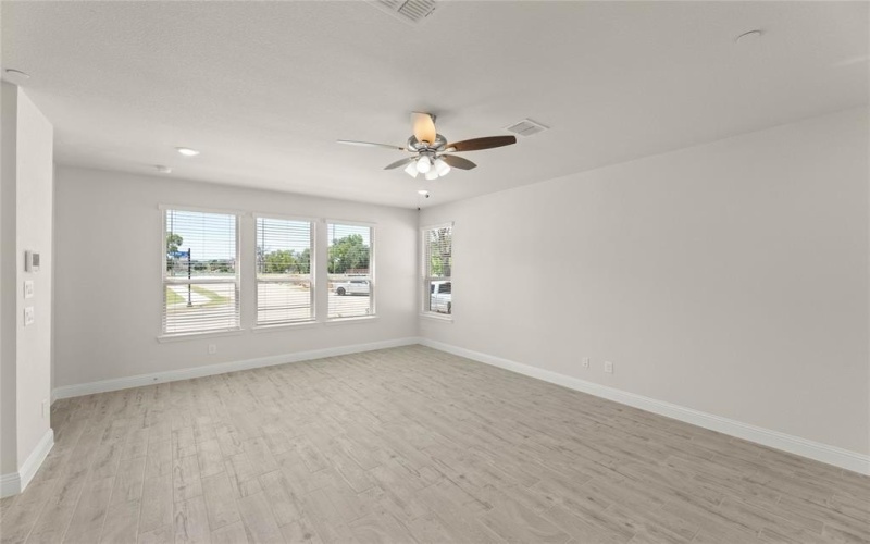 3025 Tall Pine Lane, Corinth, TX 76210, 3 Bedrooms Bedrooms, ,2 BathroomsBathrooms,Residential,For Sale,3025 Tall Pine Lane,0,20966815