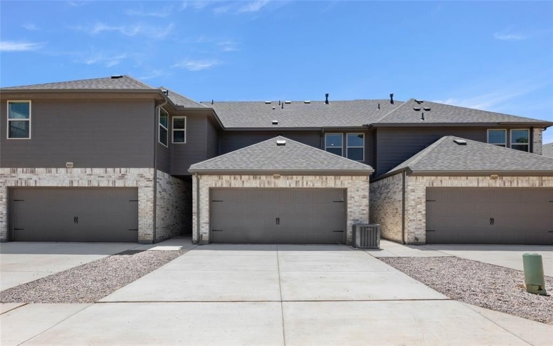 3029 Tall Pine, Corinth, TX 76210, 4 Bedrooms Bedrooms, ,3 BathroomsBathrooms,Residential,For Sale,3029 Tall Pine,0,20966916