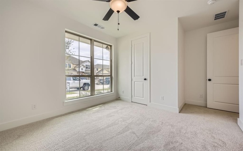 6036 Silverstein Street, Fort Worth, TX 76126, 4 Habitaciones Habitaciones , ,3 BañosBaños,Residential,En Venta,6036 Silverstein Street,0,20966923