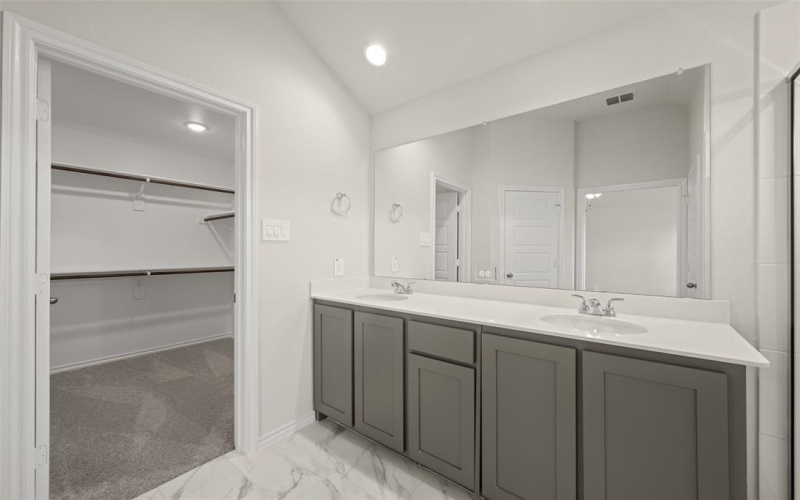 733 Stone Eagle Drive, Azle, TX 76020, 4 Habitaciones Habitaciones , ,2 BañosBaños,Residential,En Venta,733 Stone Eagle Drive,20967014