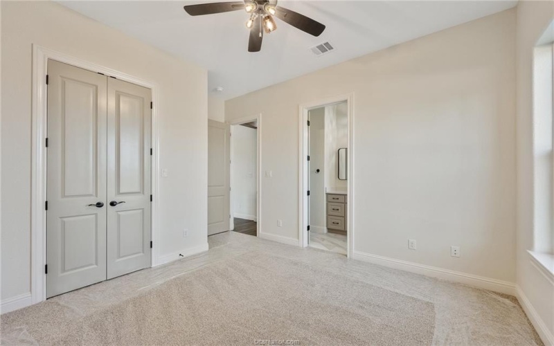 6652 Ridgeview Estates Lane, Bryan, TX 77808, 4 Habitaciones Habitaciones , ,3 BañosBaños,Residential,En Venta,6652 Ridgeview Estates Lane,25006865