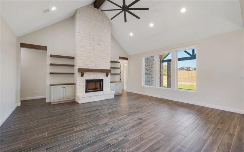 6652 Ridgeview Estates Lane, Bryan, TX 77808, 4 Habitaciones Habitaciones , ,3 BañosBaños,Residential,En Venta,6652 Ridgeview Estates Lane,25006865