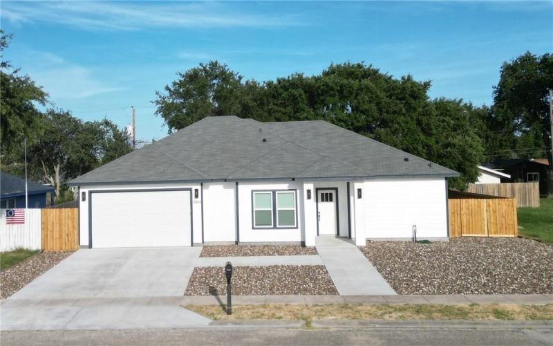2814 Held Drive, Corpus Christi, TX 78418, 4 Bedrooms Bedrooms, ,2 BathroomsBathrooms,Residential,For Sale,2814 Held Drive,460446