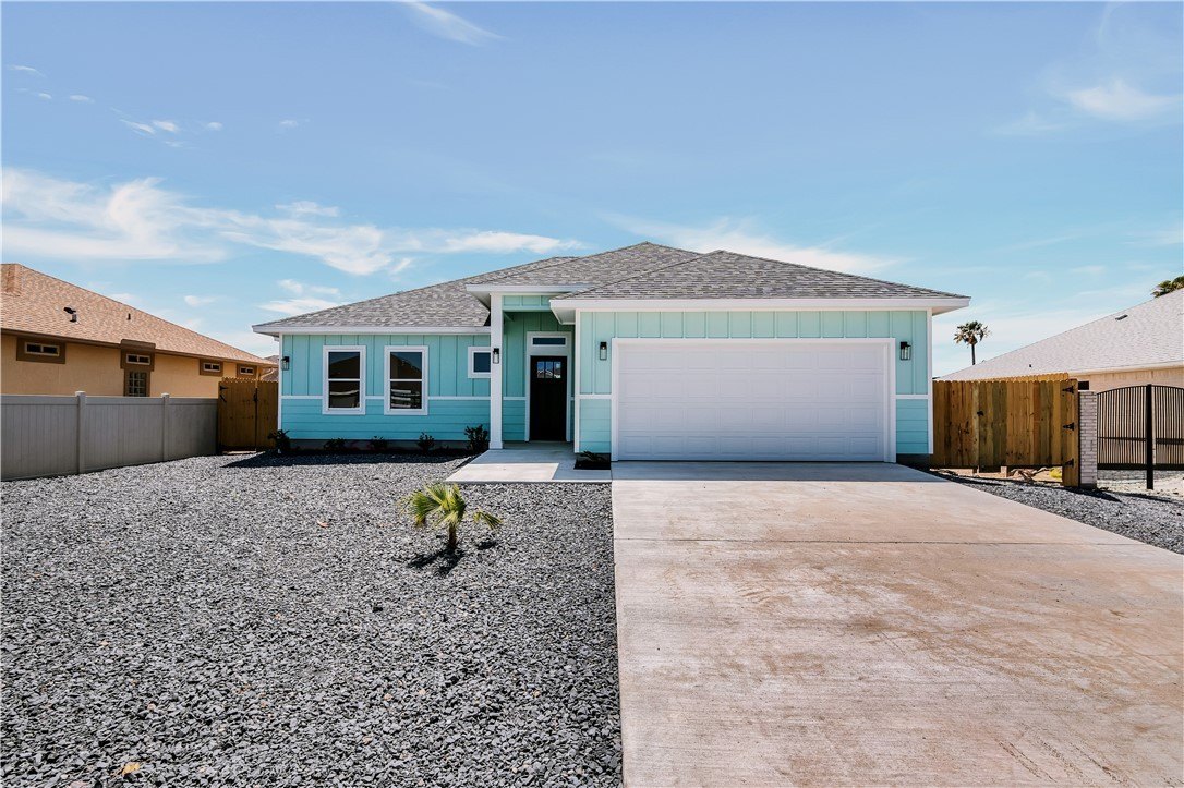 15638 Escapade Street, Corpus Christi, TX 78418, 3 Bedrooms Bedrooms, ,2 BathroomsBathrooms,Residential,For Sale,15638 Escapade Street,460505