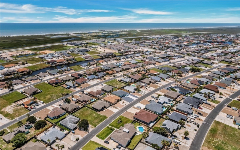15638 Escapade Street, Corpus Christi, TX 78418, 3 Bedrooms Bedrooms, ,2 BathroomsBathrooms,Residential,For Sale,15638 Escapade Street,460505