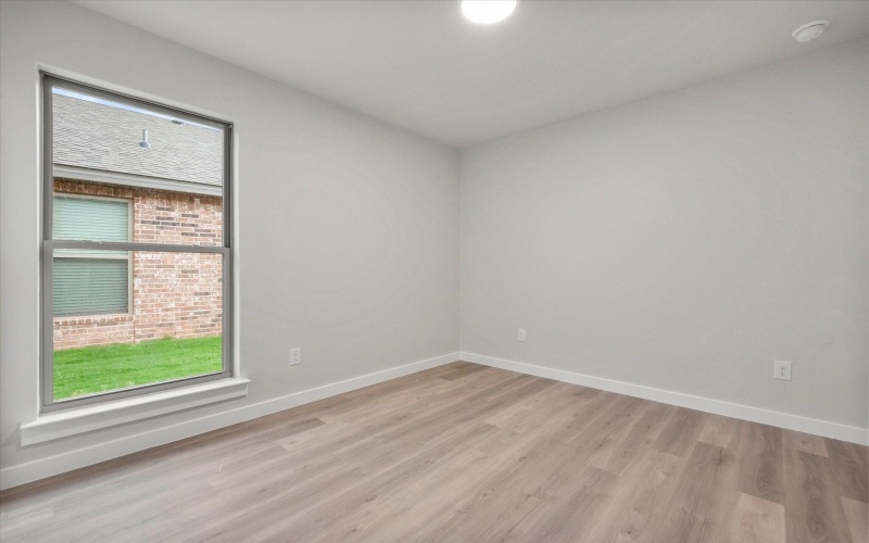 635 E 31st Street, Wolfforth, TX 79382, 4 Habitaciones Habitaciones , ,2 BañosBaños,Residential,En Venta,635 E 31st Street,202556203