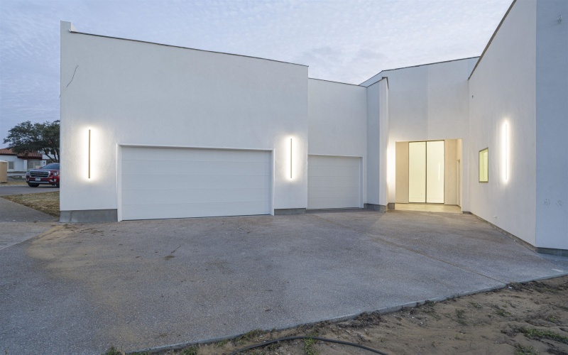 110 Song Bird Ln, LAREDO, TX 78045, 4 Habitaciones Habitaciones , ,3 BañosBaños,Residential,En Venta,110 Song Bird Ln,0,20252519