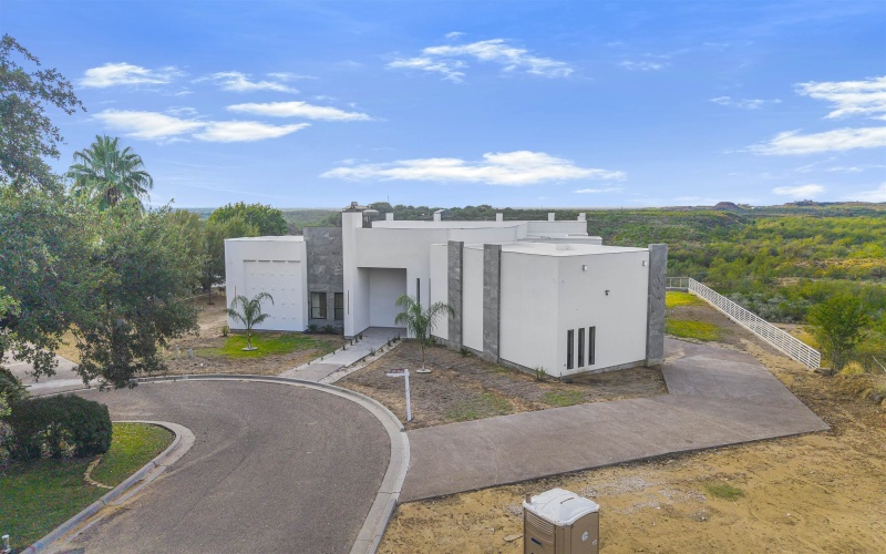 110 Song Bird Ln, LAREDO, TX 78045, 4 Habitaciones Habitaciones , ,3 BañosBaños,Residential,En Venta,110 Song Bird Ln,0,20252519