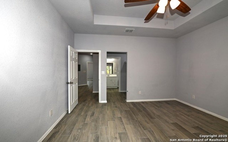 870 W Southcross Blvd, San Antonio, TX 78211, 3 Bedrooms Bedrooms, ,2 BathroomsBathrooms,Residential,For Sale,870 W Southcross Blvd,1875132