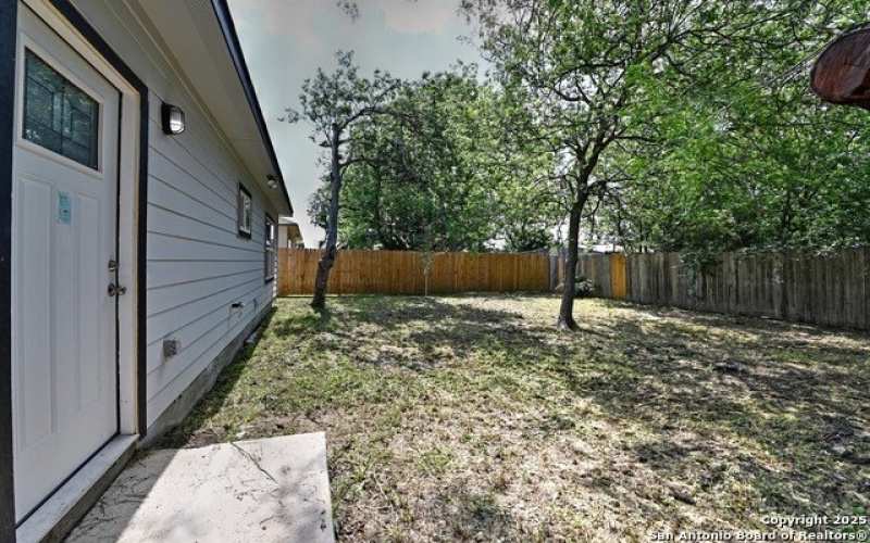870 W Southcross Blvd, San Antonio, TX 78211, 3 Bedrooms Bedrooms, ,2 BathroomsBathrooms,Residential,For Sale,870 W Southcross Blvd,1875132