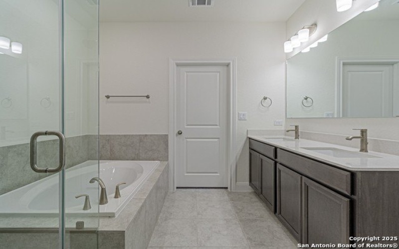 12455 Diagon Alley, San Antonio, TX 78254, 4 Habitaciones Habitaciones , ,3 BañosBaños,Residential,En Venta,12455 Diagon Alley,1875254