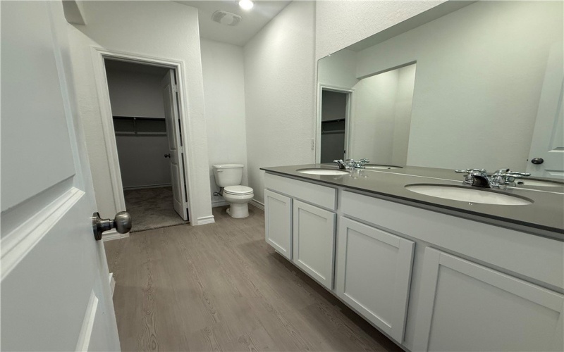 7925 Wonder Woman Drive, Corpus Christi, TX 78414, 4 Habitaciones Habitaciones , ,3 BañosBaños,Residential,En Venta,7925 Wonder Woman Drive,460539