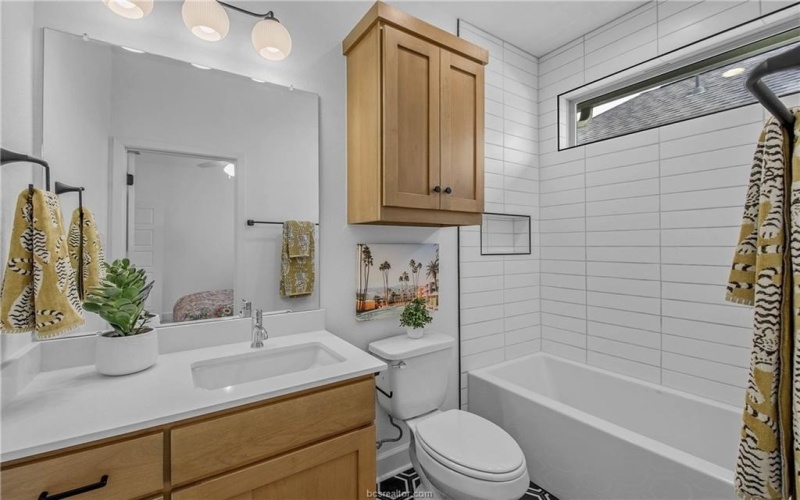 2363 Sudden Breeze Drive, College Station, TX 77845, 4 Habitaciones Habitaciones , ,3 BañosBaños,Residential,En Venta,2363 Sudden Breeze Drive,25004818