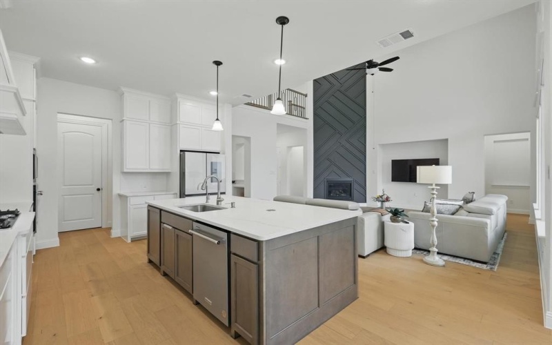 2009 Gathering Trail, Argyle, TX 76226, 5 Habitaciones Habitaciones , ,5 BañosBaños,Residential,En Venta,2009 Gathering Trail,20958669