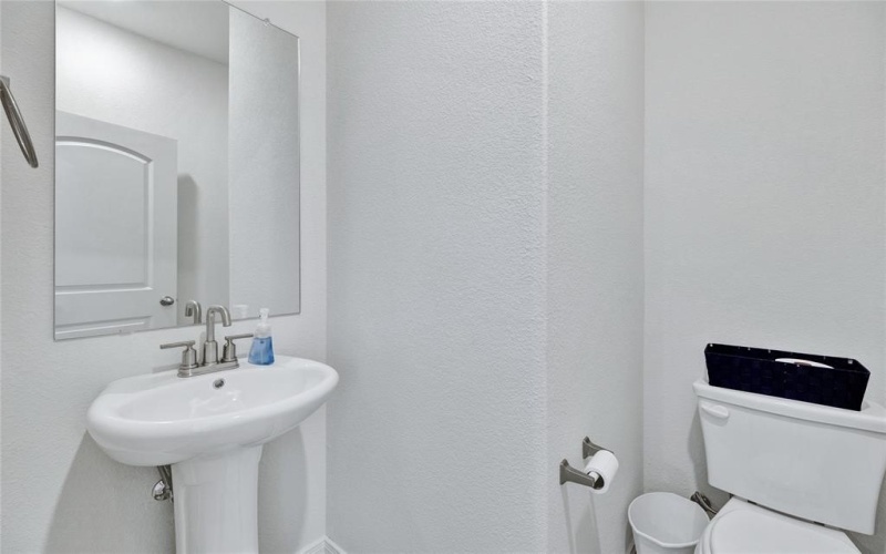 9900 Fighting Falcon Way, Fort Worth, TX 76131, 5 Habitaciones Habitaciones , ,2 BañosBaños,Residential,En Venta,9900 Fighting Falcon Way,20963021
