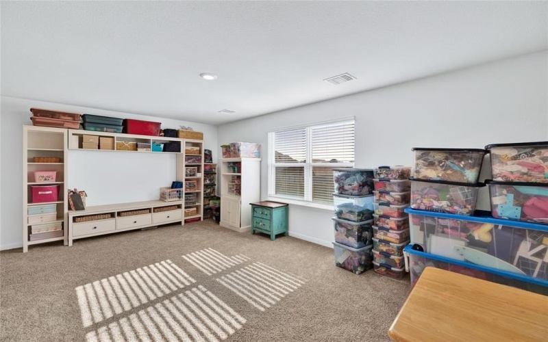 9900 Fighting Falcon Way, Fort Worth, TX 76131, 5 Habitaciones Habitaciones , ,2 BañosBaños,Residential,En Venta,9900 Fighting Falcon Way,20963021