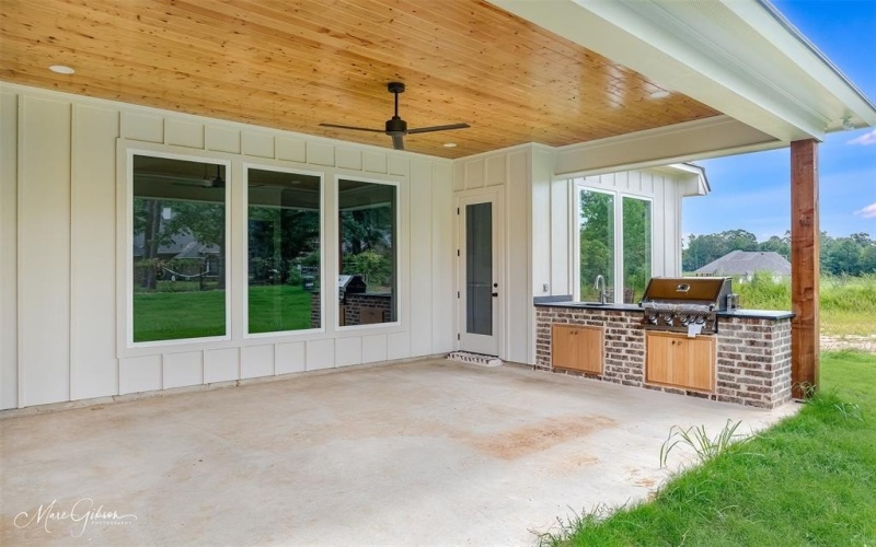 192 St Andrews Lane, Benton, LA 71006, 4 Bedrooms Bedrooms, ,3 BathroomsBathrooms,Residential,For Sale,192 St Andrews Lane,0,20963931