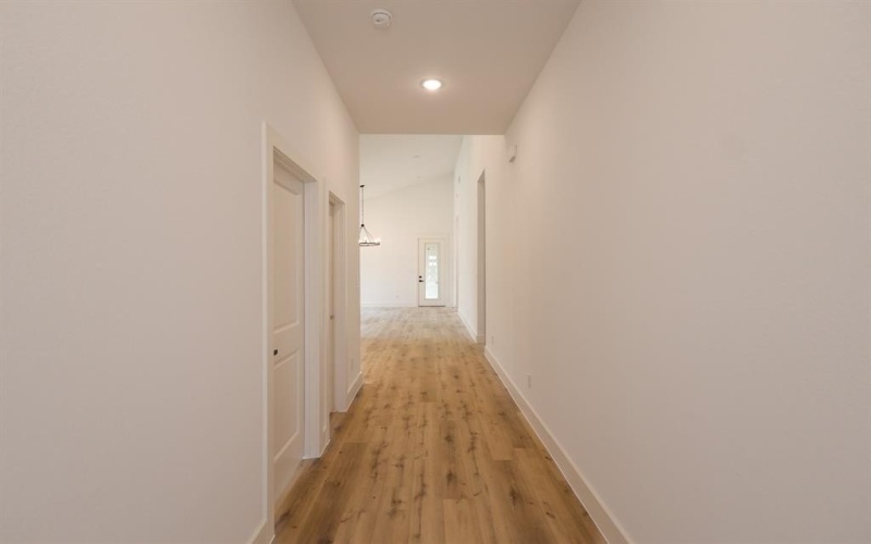 1032 E Arlington Avenue, Fort Worth, TX 76104, 4 Bedrooms Bedrooms, ,2 BathroomsBathrooms,Residential,For Sale,1032 E Arlington Avenue,20964581