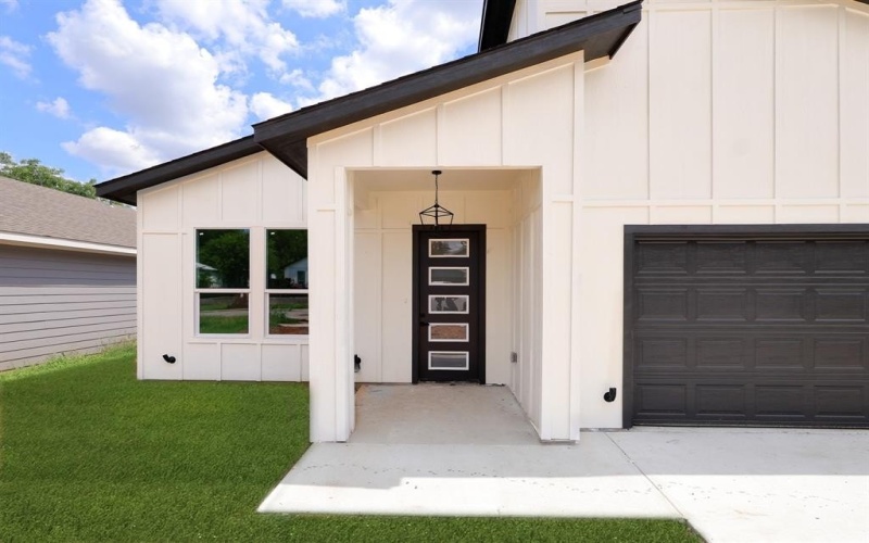 1032 E Arlington Avenue, Fort Worth, TX 76104, 4 Bedrooms Bedrooms, ,2 BathroomsBathrooms,Residential,For Sale,1032 E Arlington Avenue,20964581