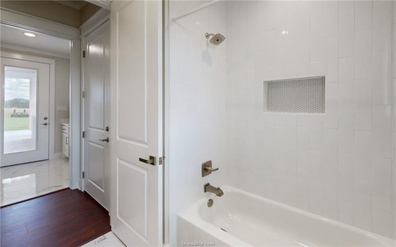 7844 Mathis Creek Drive, Bryan, TX 77808-1547, 4 Habitaciones Habitaciones , ,3 BañosBaños,Residential,En Venta,7844 Mathis Creek Drive,0,25004821