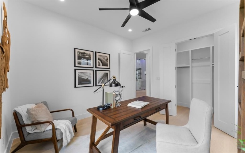 1626 Canada Drive, Dallas, TX 75212, 5 Habitaciones Habitaciones , ,6 BañosBaños,Residential,En Venta,1626 Canada Drive,20965953
