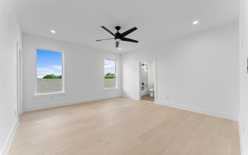 1626 Canada Drive, Dallas, TX 75212, 5 Habitaciones Habitaciones , ,6 BañosBaños,Residential,En Venta,1626 Canada Drive,20965953