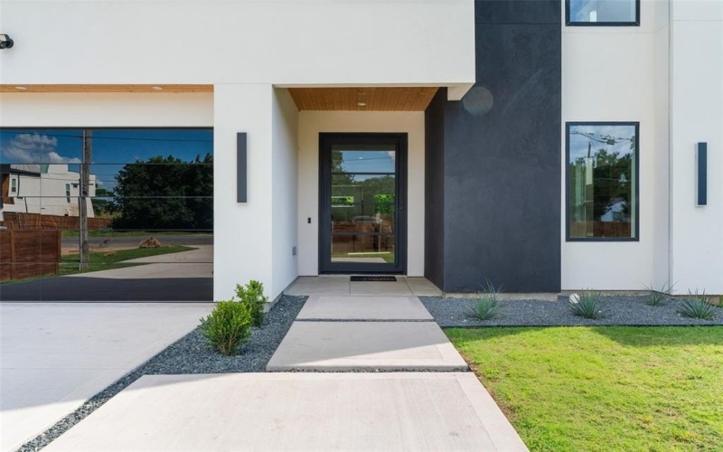 1626 Canada Drive, Dallas, TX 75212, 5 Habitaciones Habitaciones , ,6 BañosBaños,Residential,En Venta,1626 Canada Drive,20965953