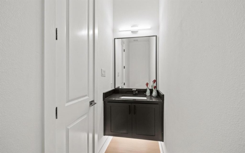 2503 Lawrence Street, Dallas, TX 75215, 3 Bedrooms Bedrooms, ,2 BathroomsBathrooms,Residential,For Sale,2503 Lawrence Street,20966122