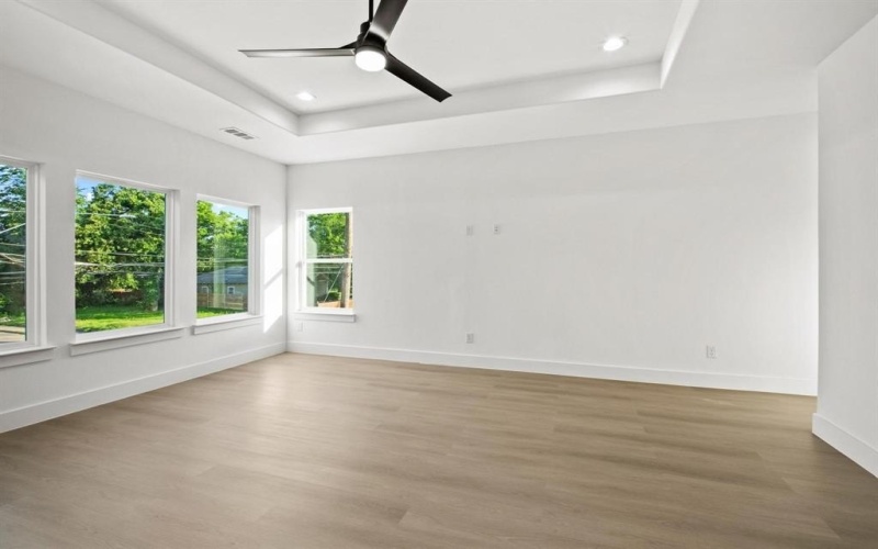 2503 Lawrence Street, Dallas, TX 75215, 3 Bedrooms Bedrooms, ,2 BathroomsBathrooms,Residential,For Sale,2503 Lawrence Street,20966122