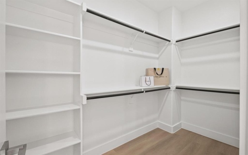 2503 Lawrence Street, Dallas, TX 75215, 3 Bedrooms Bedrooms, ,2 BathroomsBathrooms,Residential,For Sale,2503 Lawrence Street,20966122