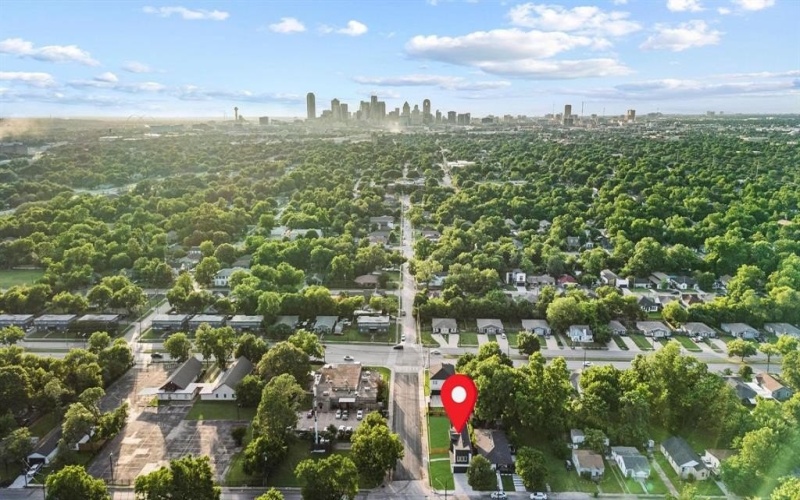 2503 Lawrence Street, Dallas, TX 75215, 3 Bedrooms Bedrooms, ,2 BathroomsBathrooms,Residential,For Sale,2503 Lawrence Street,20966122