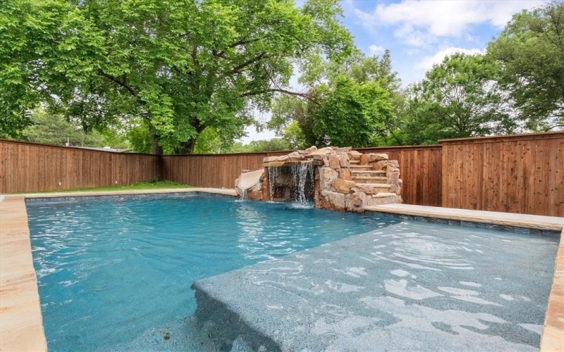 3603 High Drive, Grapevine, TX 76051, 4 Habitaciones Habitaciones , ,3 BañosBaños,Residential,En Venta,3603 High Drive,20966195
