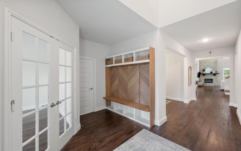 3603 High Drive, Grapevine, TX 76051, 4 Habitaciones Habitaciones , ,3 BañosBaños,Residential,En Venta,3603 High Drive,20966195
