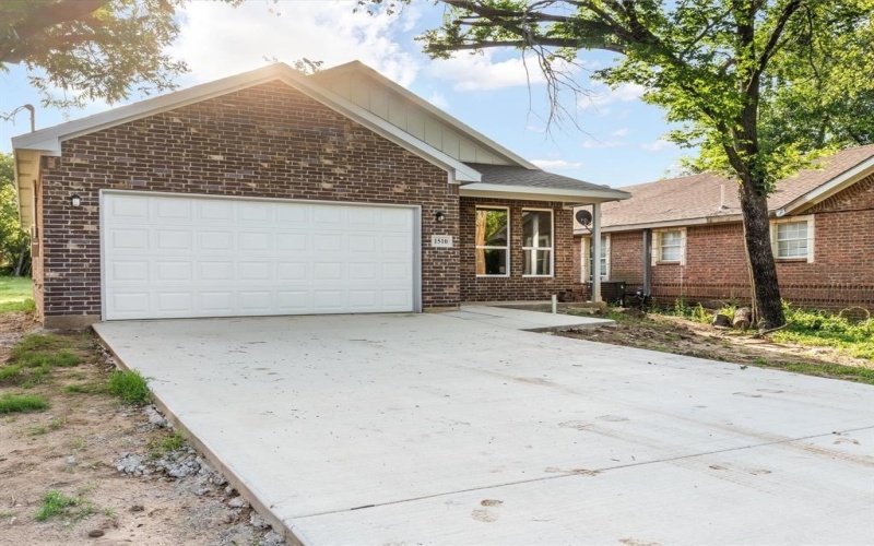1510 N wilhite Street, Cleburne, TX 76031, 3 Bedrooms Bedrooms, ,2 BathroomsBathrooms,Residential,For Sale,1510 N wilhite Street,20966682