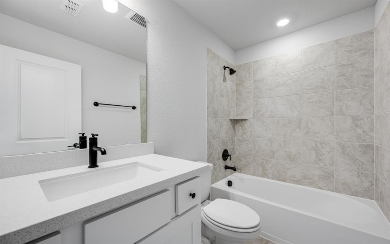2209 Portsmouth Drive, McKinney, TX 75071, 5 Habitaciones Habitaciones , ,5 BañosBaños,Residential,En Venta,2209 Portsmouth Drive,20967237