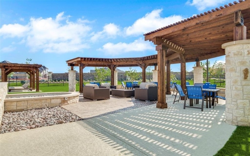 2209 Portsmouth Drive, McKinney, TX 75071, 5 Habitaciones Habitaciones , ,5 BañosBaños,Residential,En Venta,2209 Portsmouth Drive,20967237