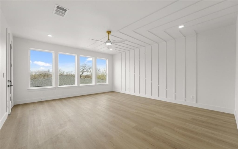 3434 Puget Street, Dallas, TX 75212, 3 Bedrooms Bedrooms, ,3 BathroomsBathrooms,Residential,For Sale,3434 Puget Street,20967290