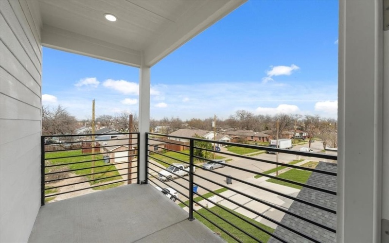 3434 Puget Street, Dallas, TX 75212, 3 Bedrooms Bedrooms, ,3 BathroomsBathrooms,Residential,For Sale,3434 Puget Street,20967290