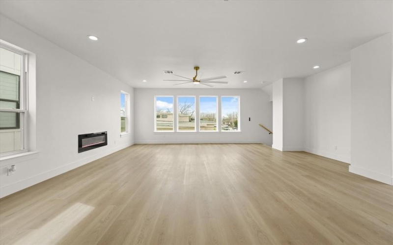 3434 Puget Street, Dallas, TX 75212, 3 Bedrooms Bedrooms, ,3 BathroomsBathrooms,Residential,For Sale,3434 Puget Street,20967290
