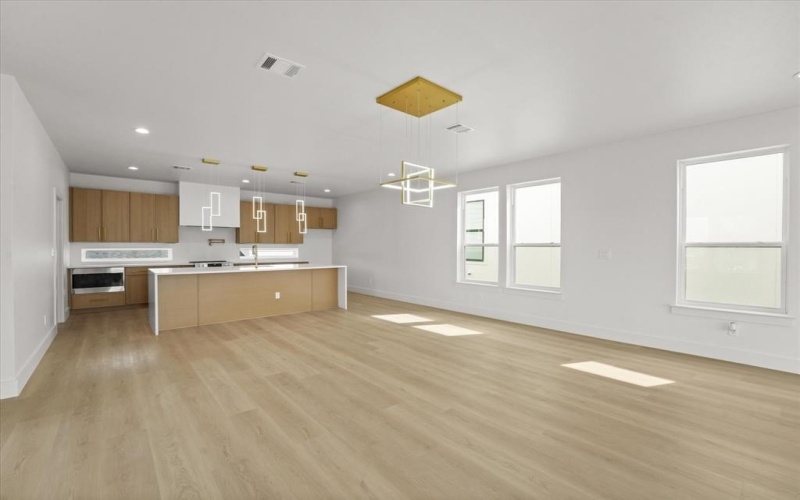 3434 Puget Street, Dallas, TX 75212, 3 Bedrooms Bedrooms, ,3 BathroomsBathrooms,Residential,For Sale,3434 Puget Street,20967290