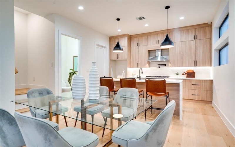 4209 Munger Avenue, Dallas, TX 75204, 3 Habitaciones Habitaciones , ,3 BañosBaños,Residential,En Venta,4209 Munger Avenue,20967355