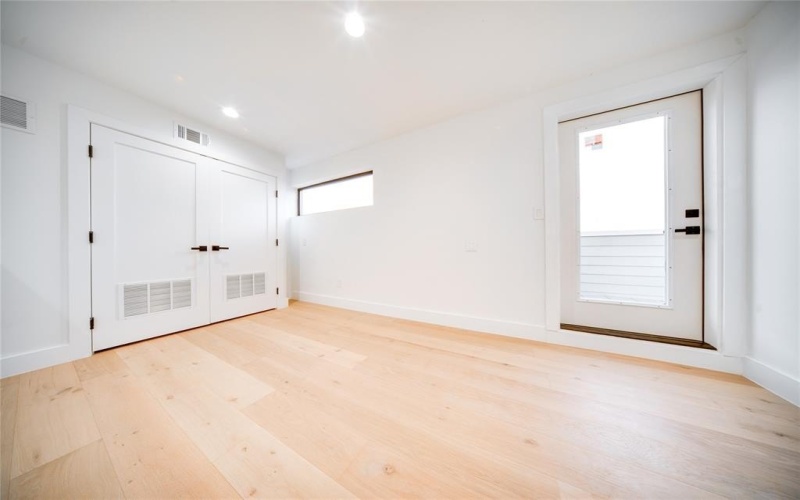 4209 Munger Avenue, Dallas, TX 75204, 3 Habitaciones Habitaciones , ,3 BañosBaños,Residential,En Venta,4209 Munger Avenue,20967355