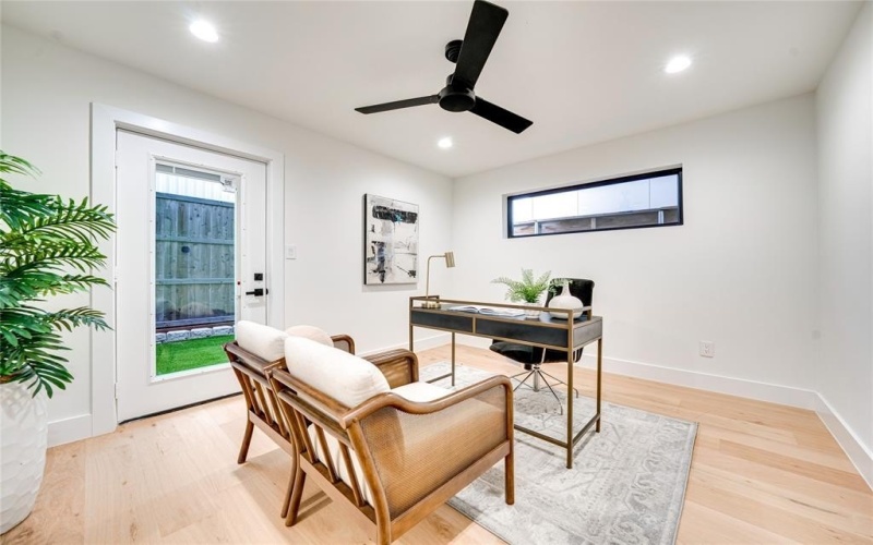 4209 Munger Avenue, Dallas, TX 75204, 3 Habitaciones Habitaciones , ,3 BañosBaños,Residential,En Venta,4209 Munger Avenue,20967355