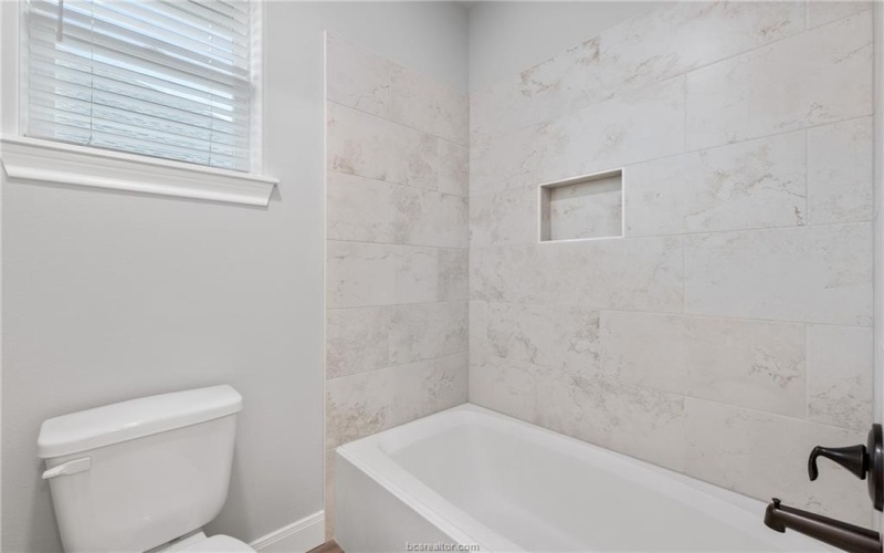 2906 Spector Drive, Bryan, TX 77808, 3 Bedrooms Bedrooms, ,2 BathroomsBathrooms,Residential,For Sale,2906 Spector Drive,0,25004864