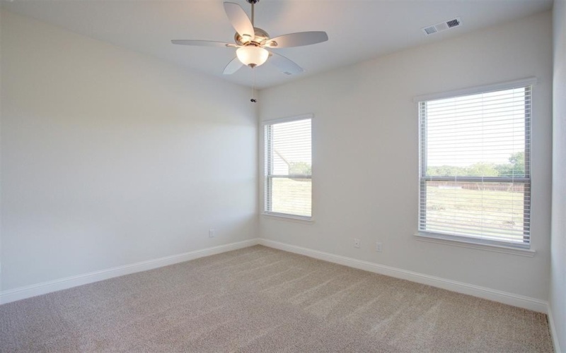 5323 Winged Foot Drive, Arlington, TX 76017, 3 Bedrooms Bedrooms, ,2 BathroomsBathrooms,Residential,For Sale,5323 Winged Foot Drive,20967409