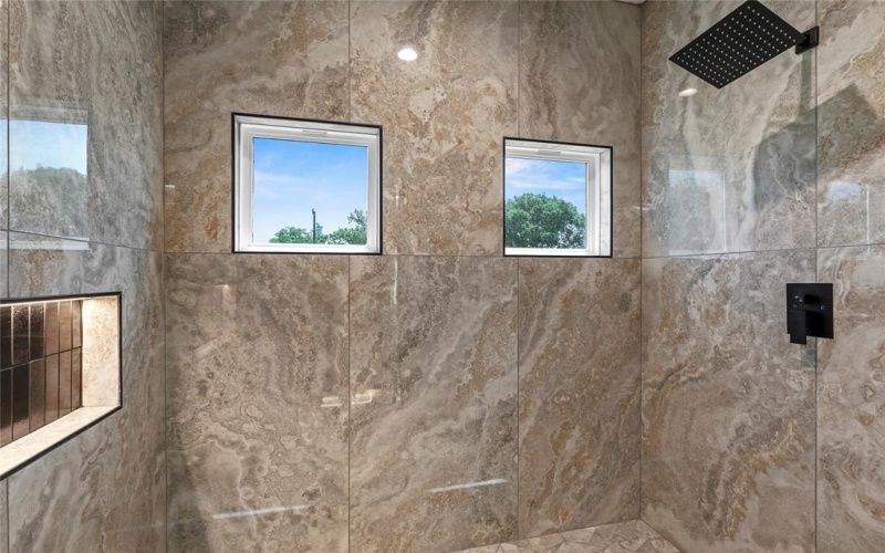 420 N Moore Street, Dallas, TX 75203, 3 Bedrooms Bedrooms, ,2 BathroomsBathrooms,Residential,For Sale,420 N Moore Street,20967543